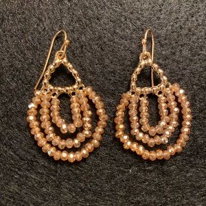 NWOT Dainty nude colored crystal and gold earrings